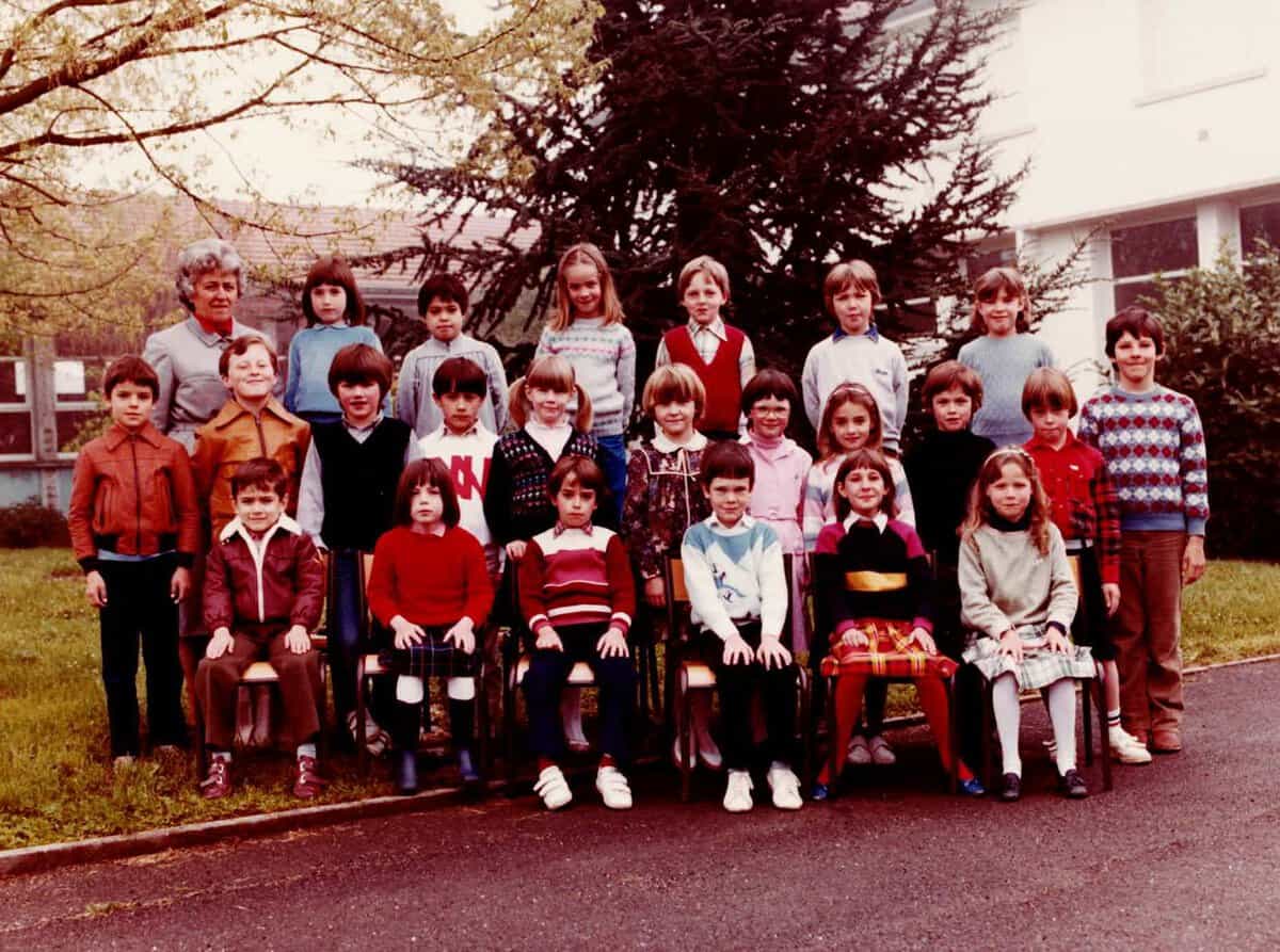 Photo de classe de l'école de Coin-lès-Cuvry, années 1970